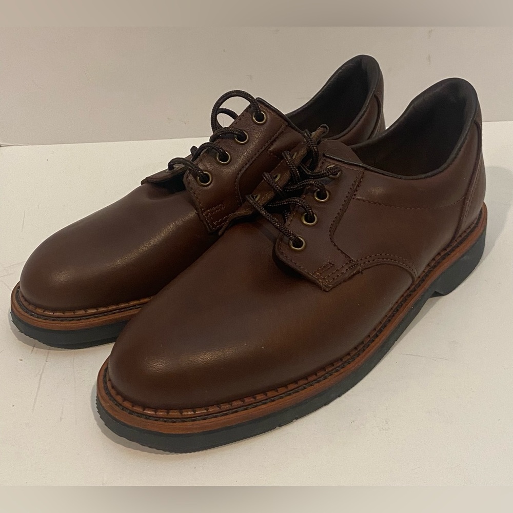 New vintage Allen Edmonds golf shoes made in USA Brown  leather size 9 W